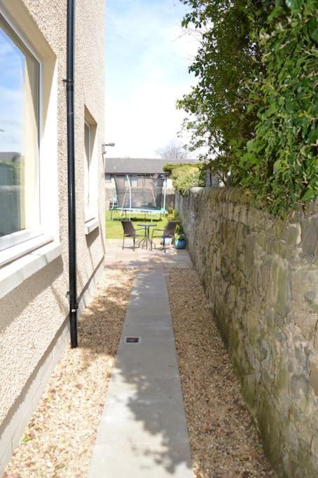 Apartment Wardie Garden
