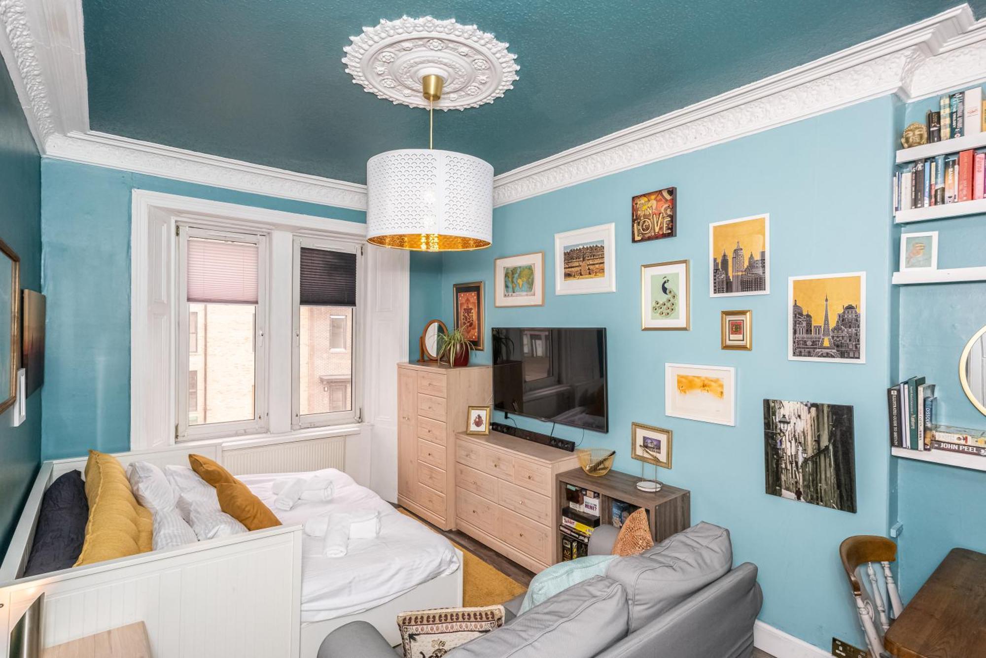 Pass The Keys Trendy Historic Flat Sleeps 4 To 6 Near Leith Shore Apartment *