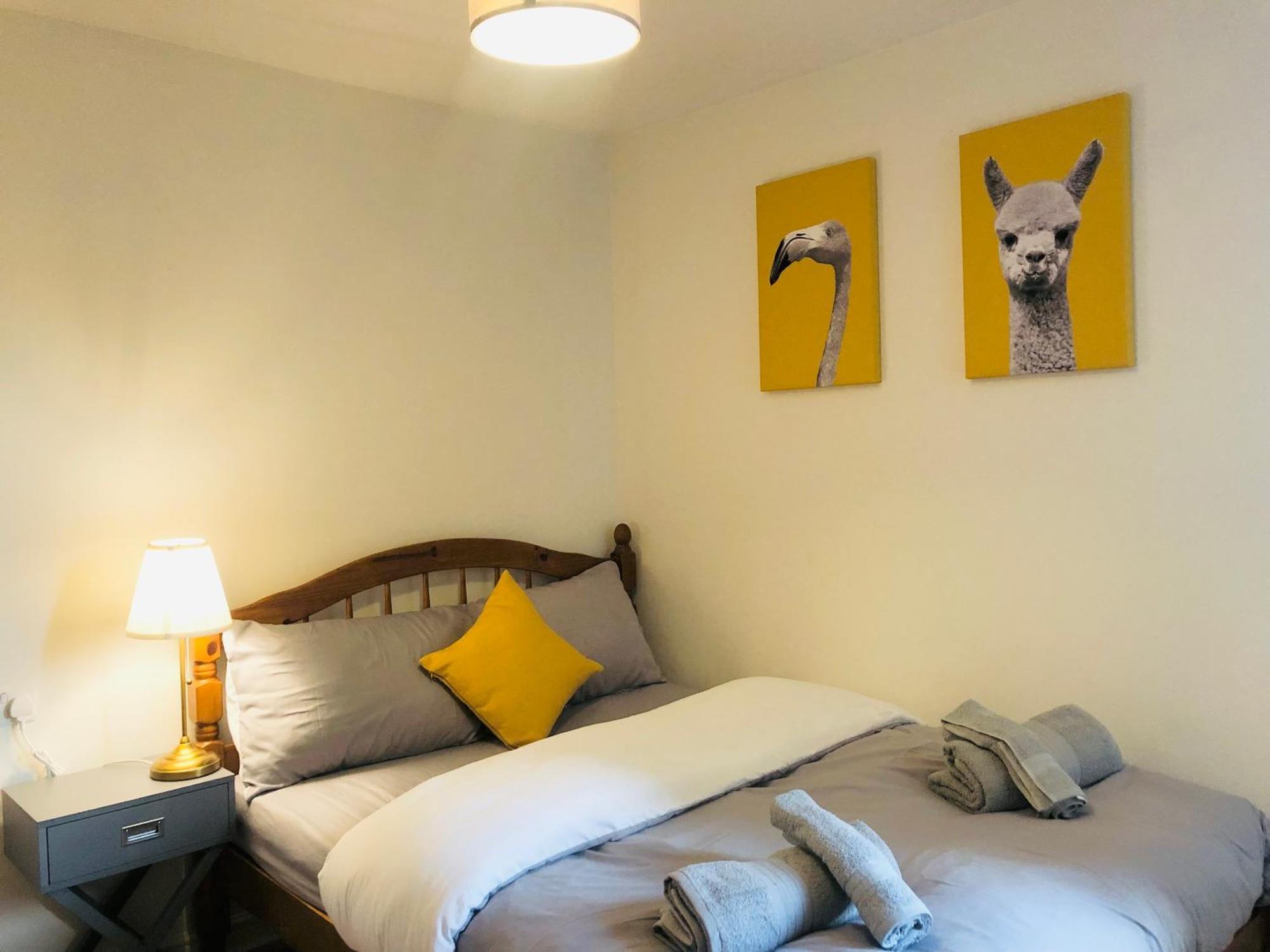 Spacious Centre Flat Free Parking& Superfast Wifi * EDI