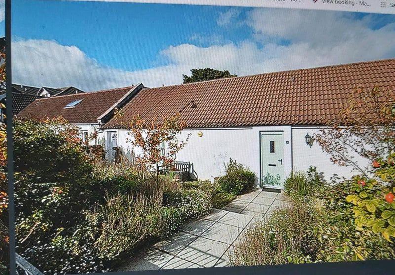 Charming Old For Share Homestay Edinburgh