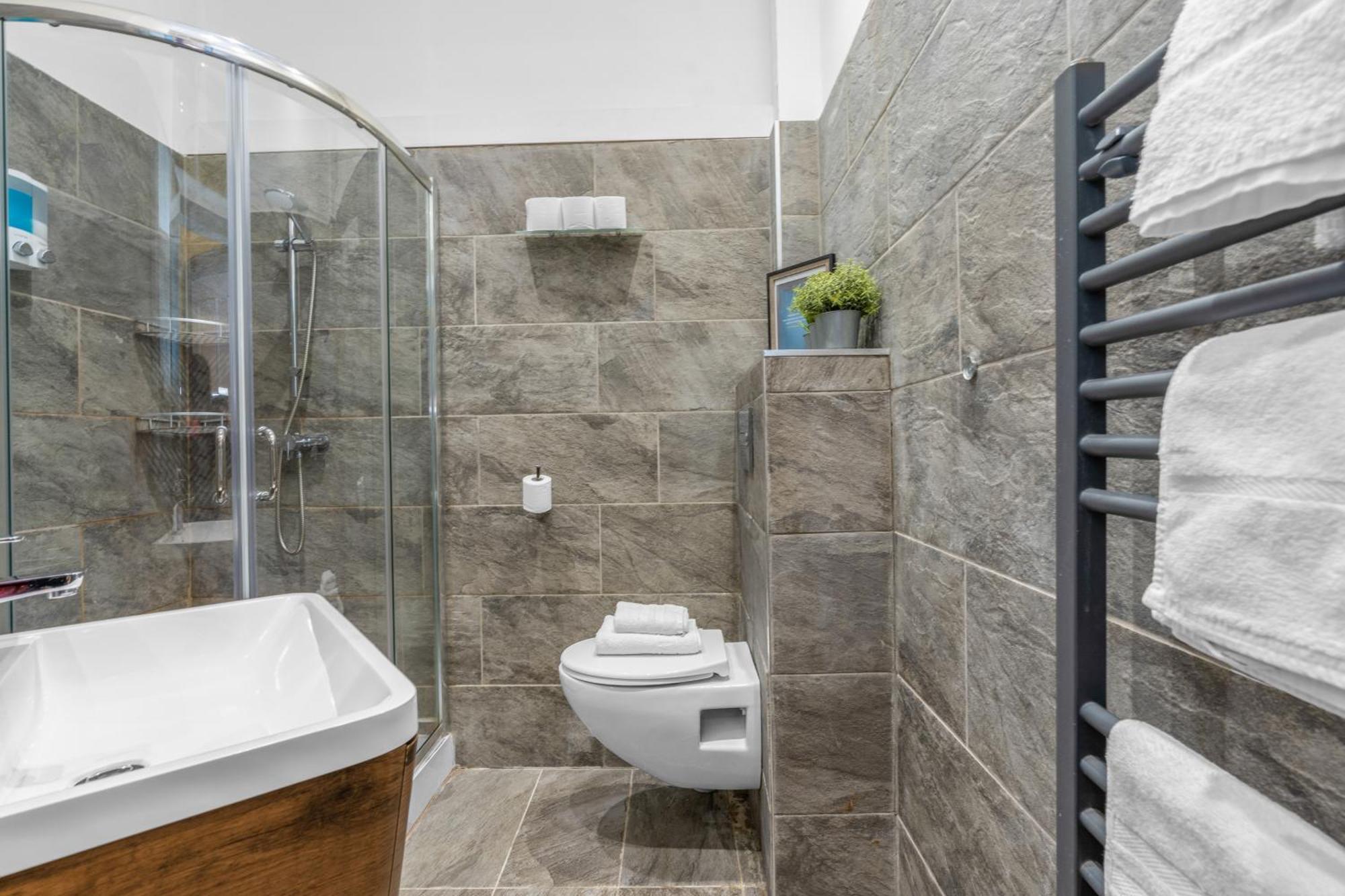 Cosy Modern Centre Flat Apartment Edinburgh