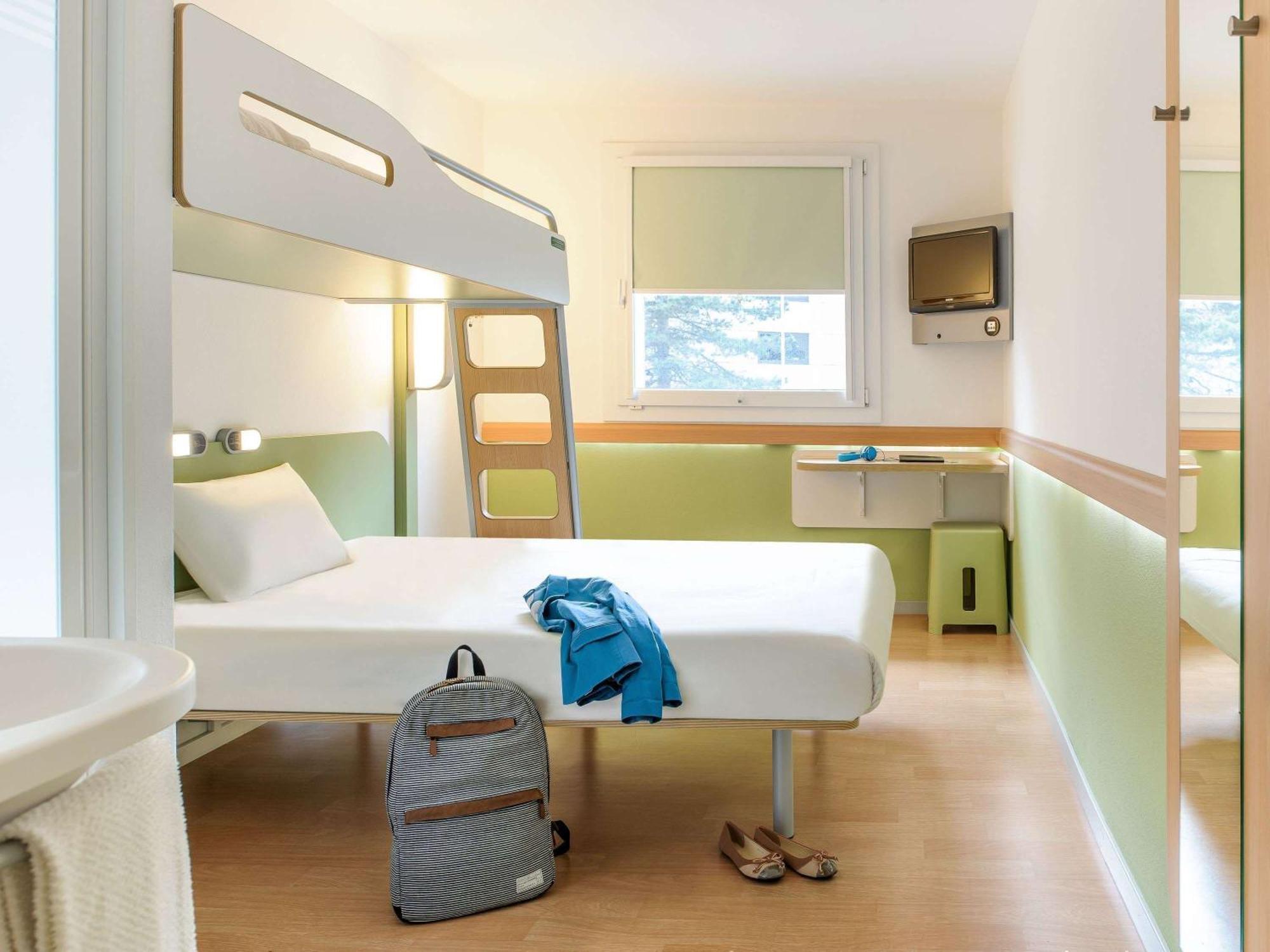 Ibis Budget Park Hotel 3*