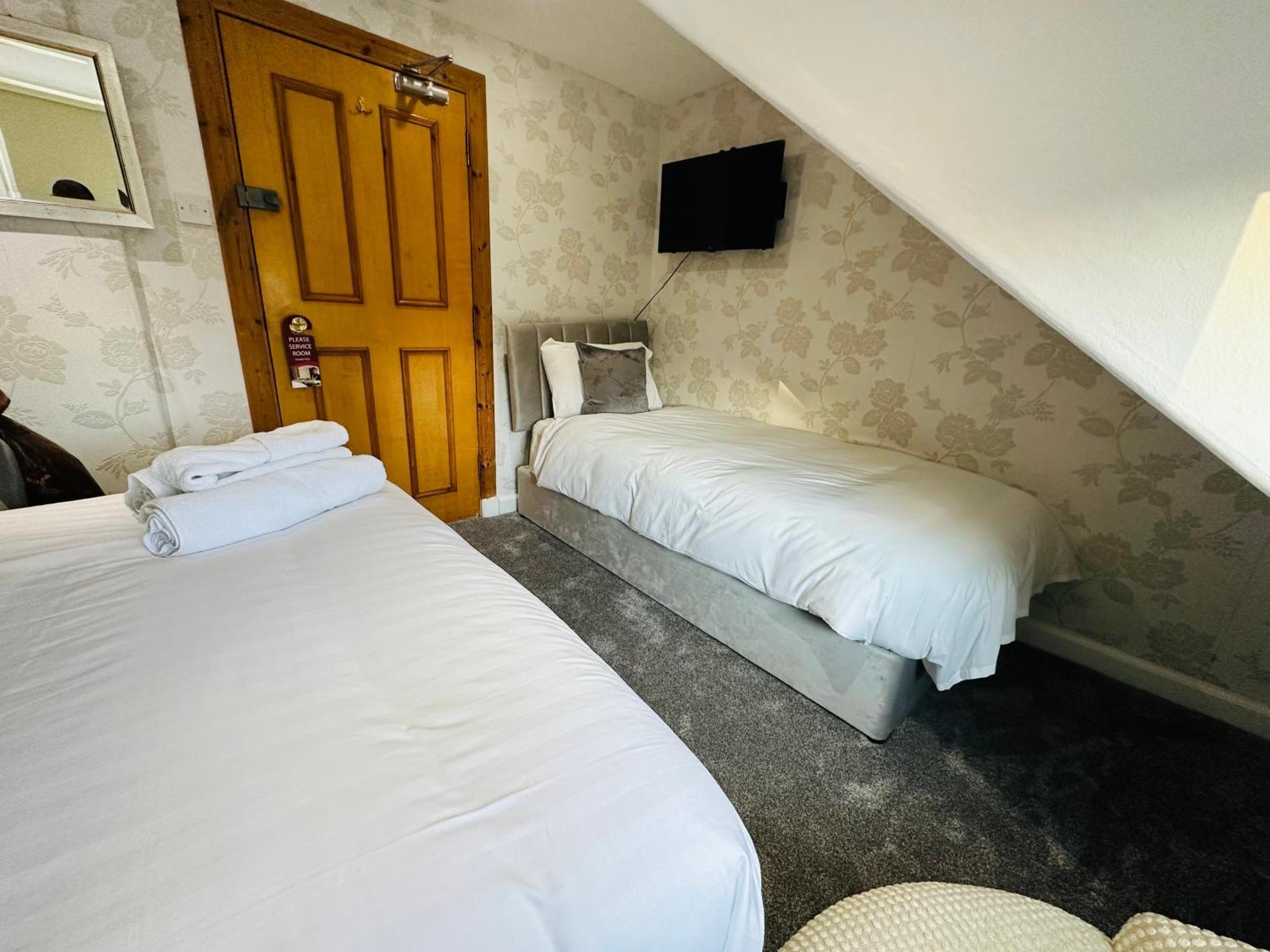 Abbotsford Guest house 3*