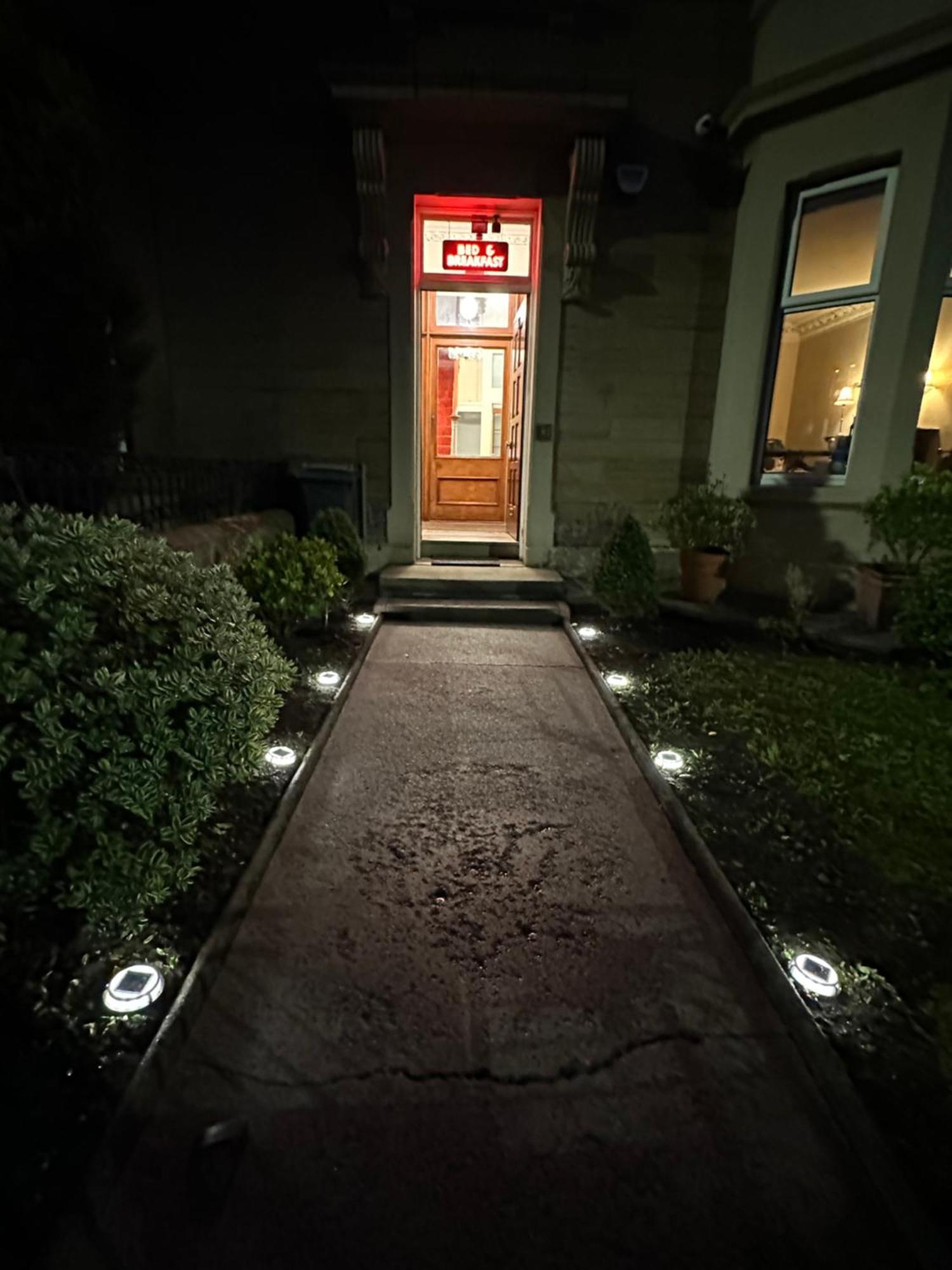 Abbotsford Guest house 3*