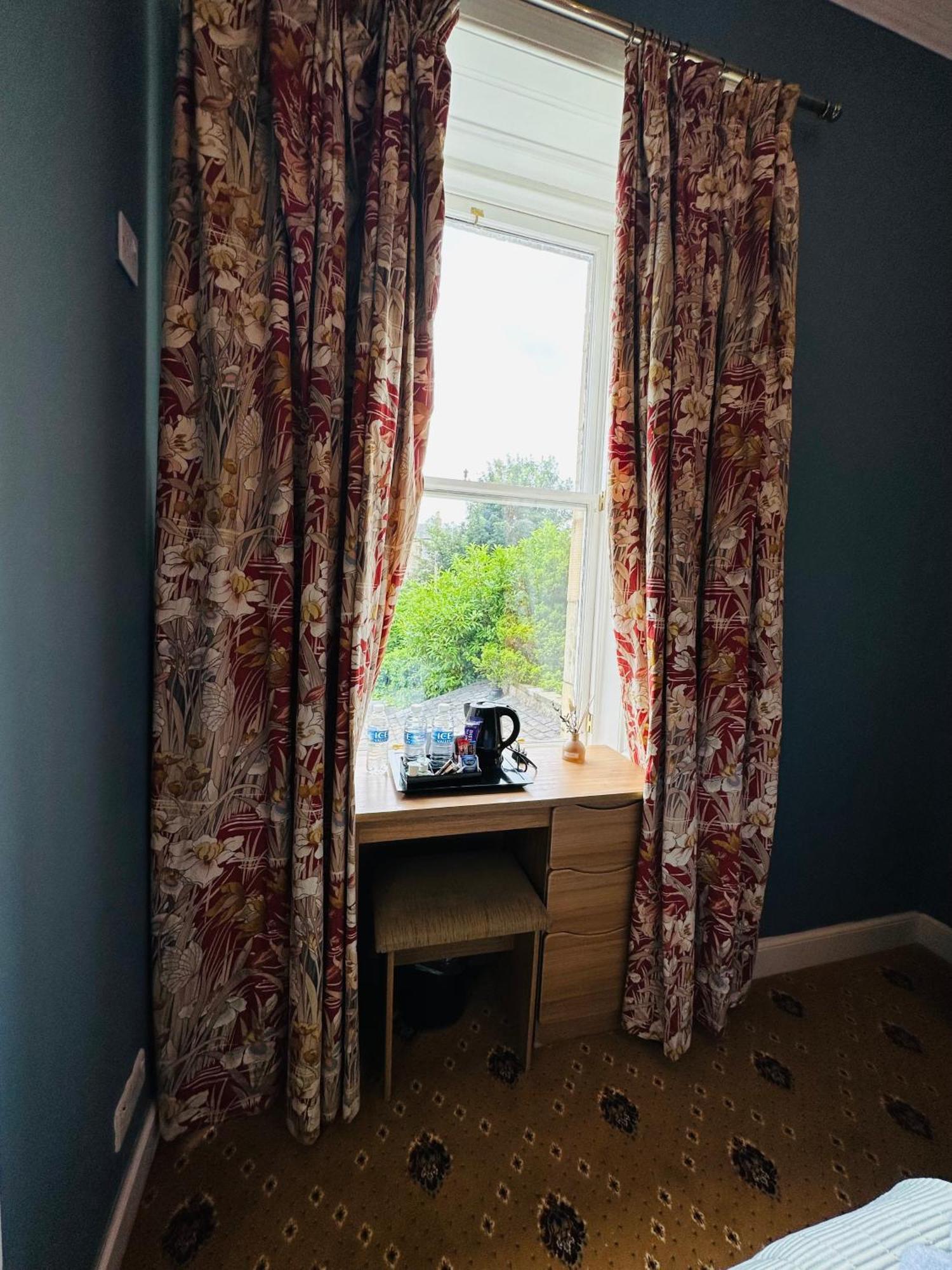 Guest house Abbotsford 3*