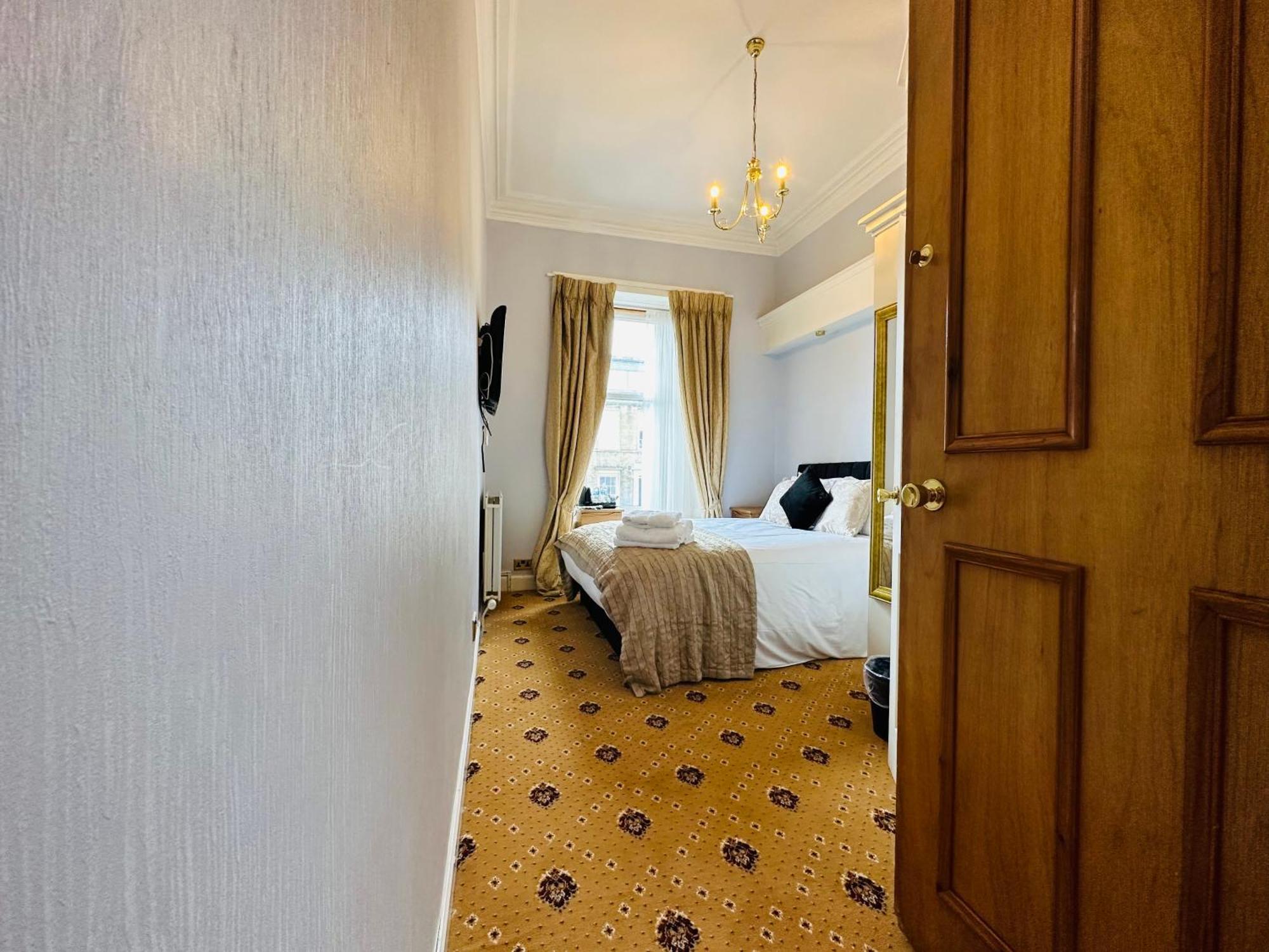 Abbotsford 3* Edinburgh