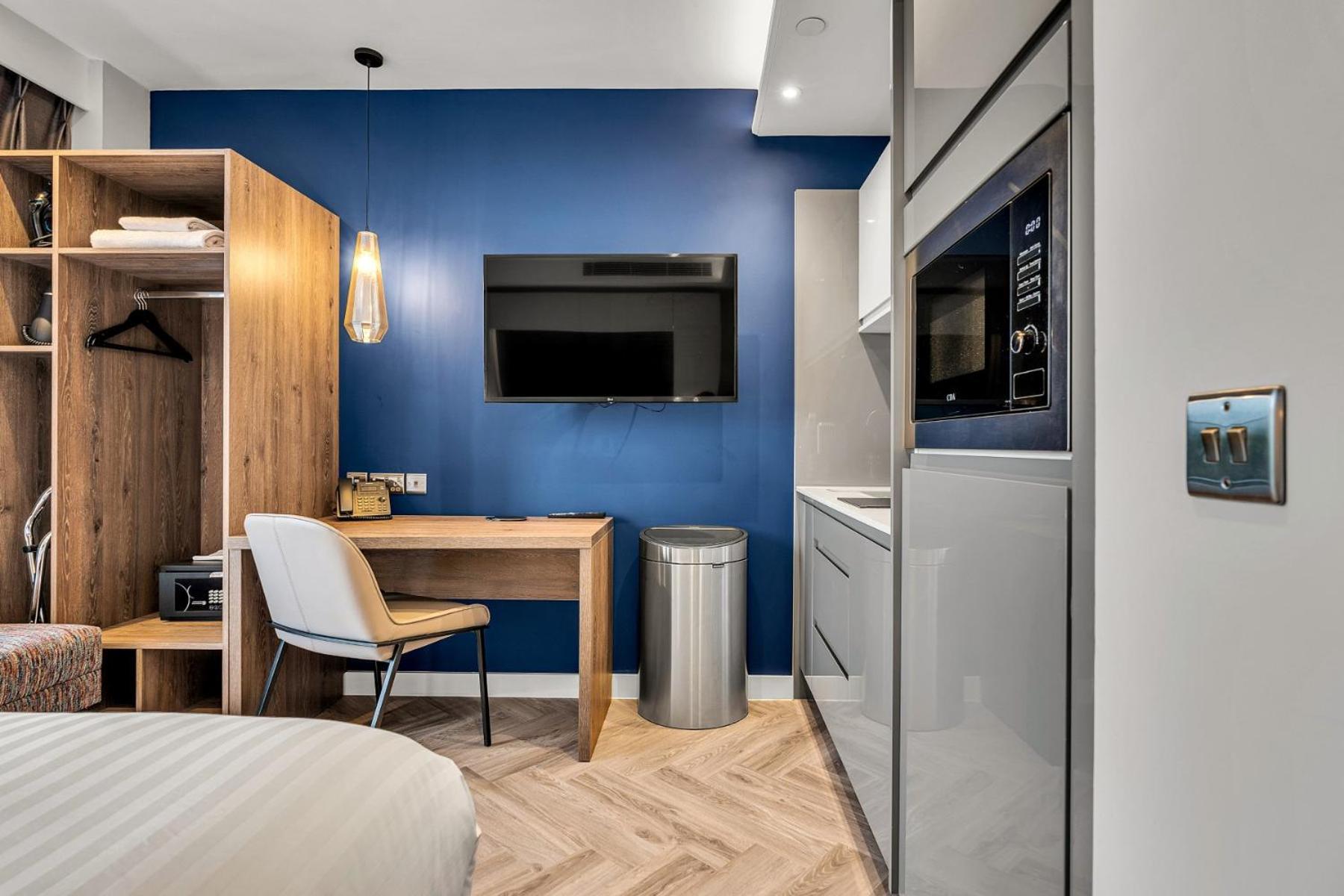 Aparthotel Roomzzz