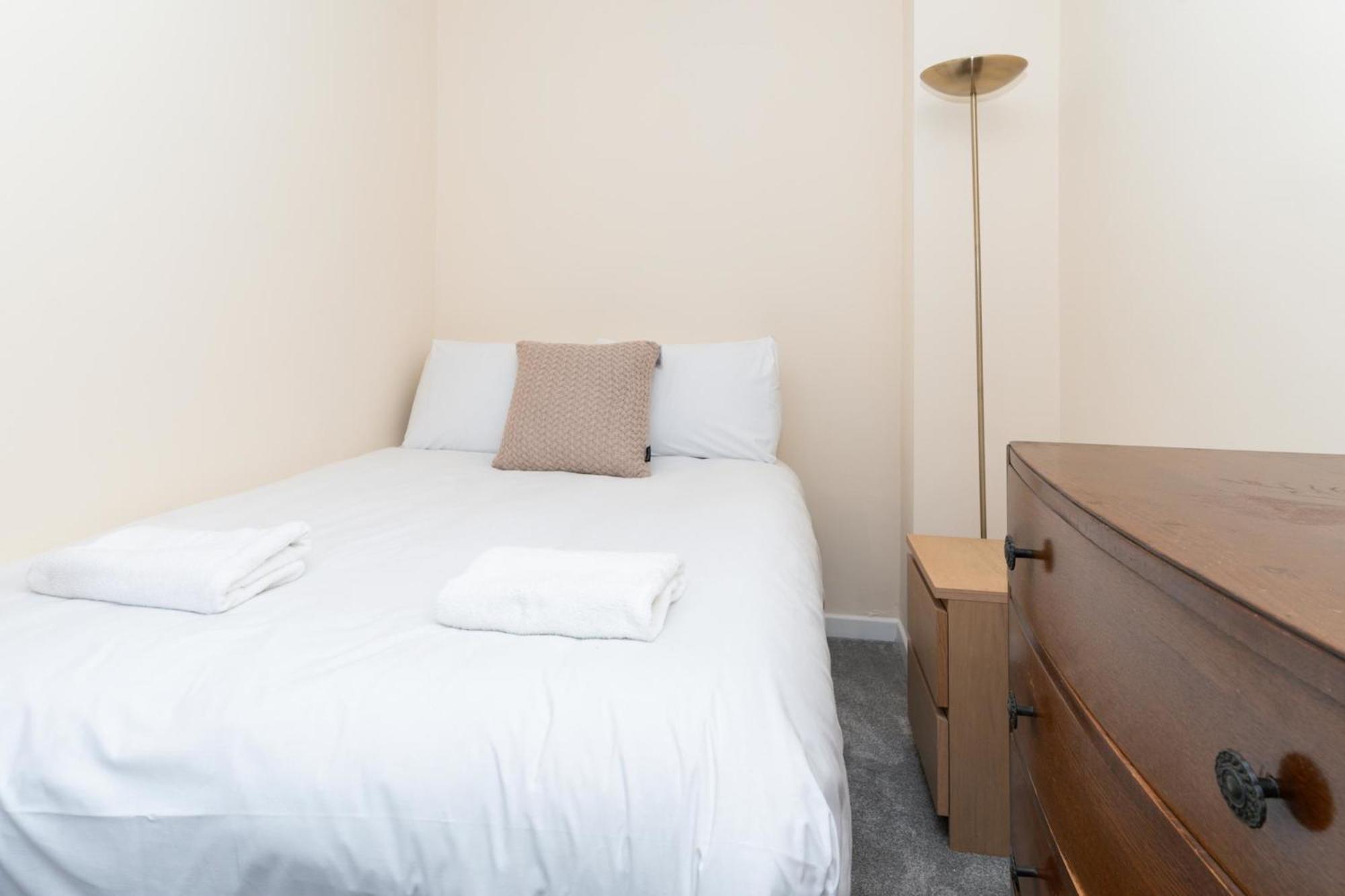 Brilliantly Located 2bd Flat Heart Of Edinburgh! * Edinburgh