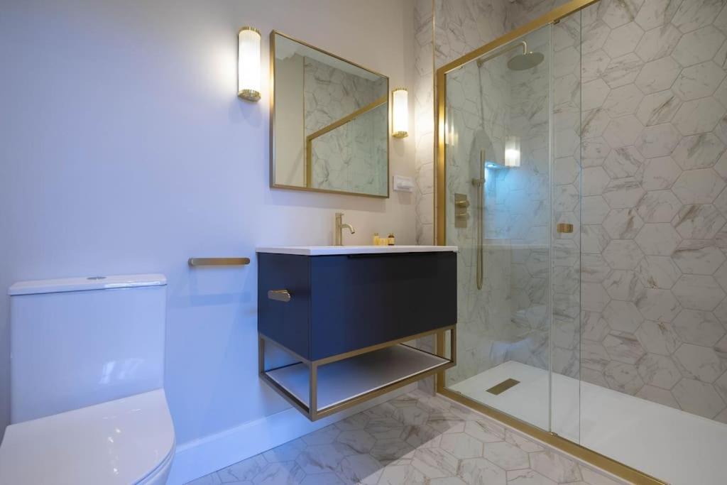 Luxury Nests - Johnnie Walker 2 Apartment Edinburgh