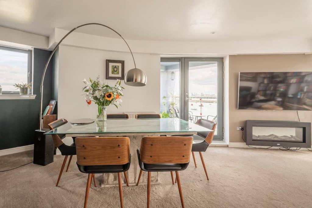 Apartment Calming Sea View Edinburgh