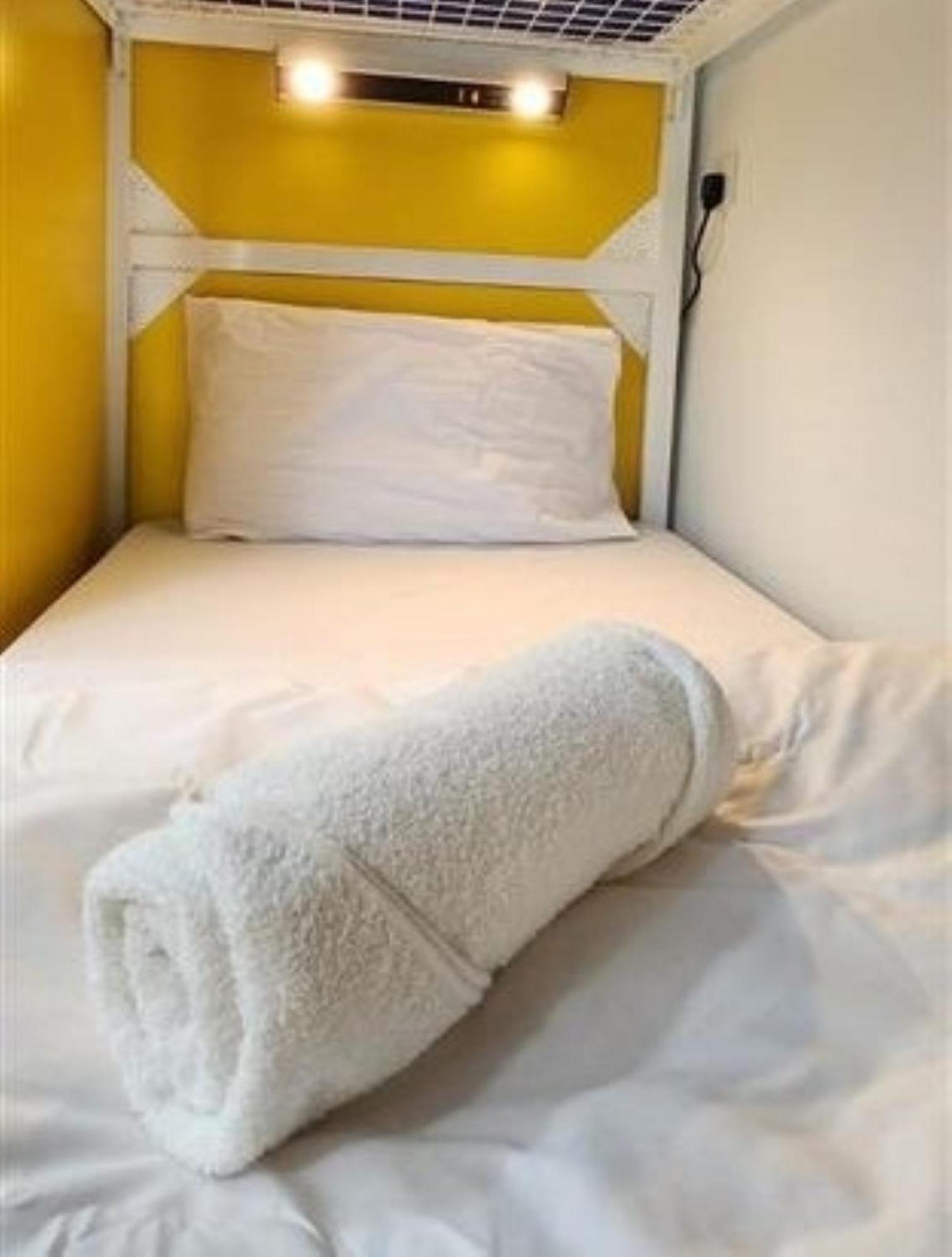 Cowgate Hostel *