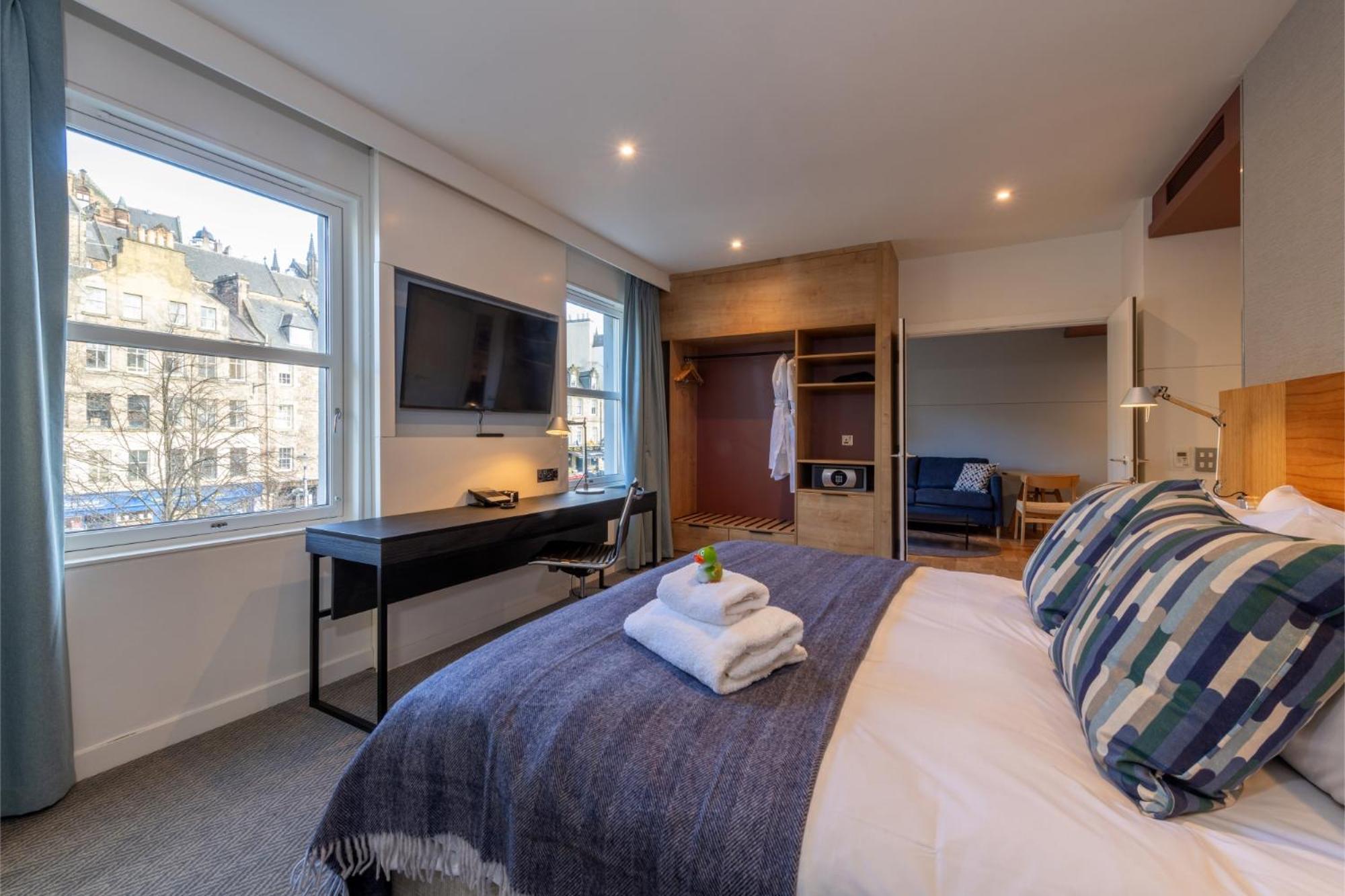 Apex Of 4* Edinburgh