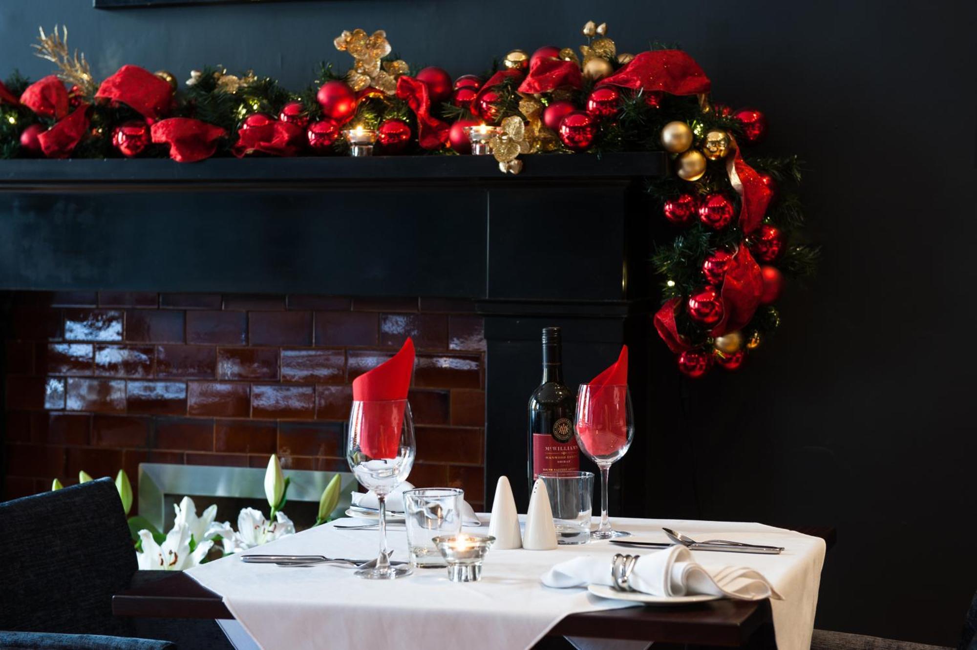 No11 Boutique & Brasserie