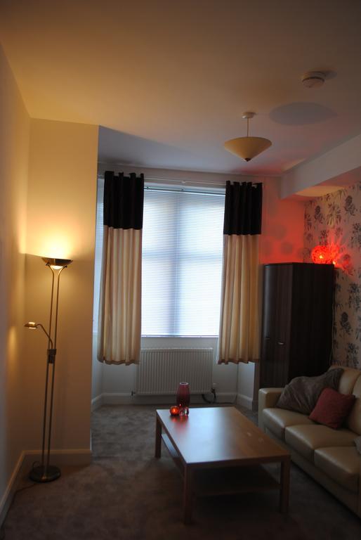 Capital -50 Broughton Road Apartment Edinburgh