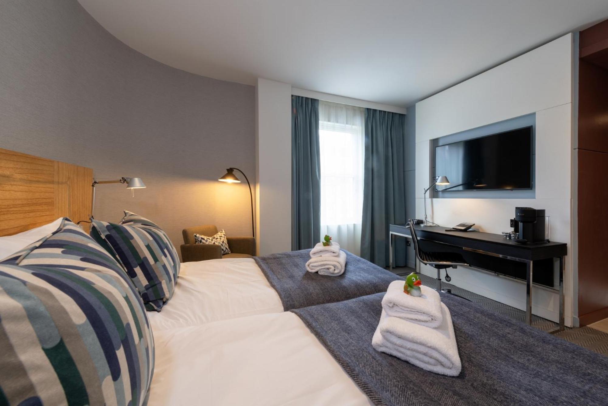 Apex Of Hotel