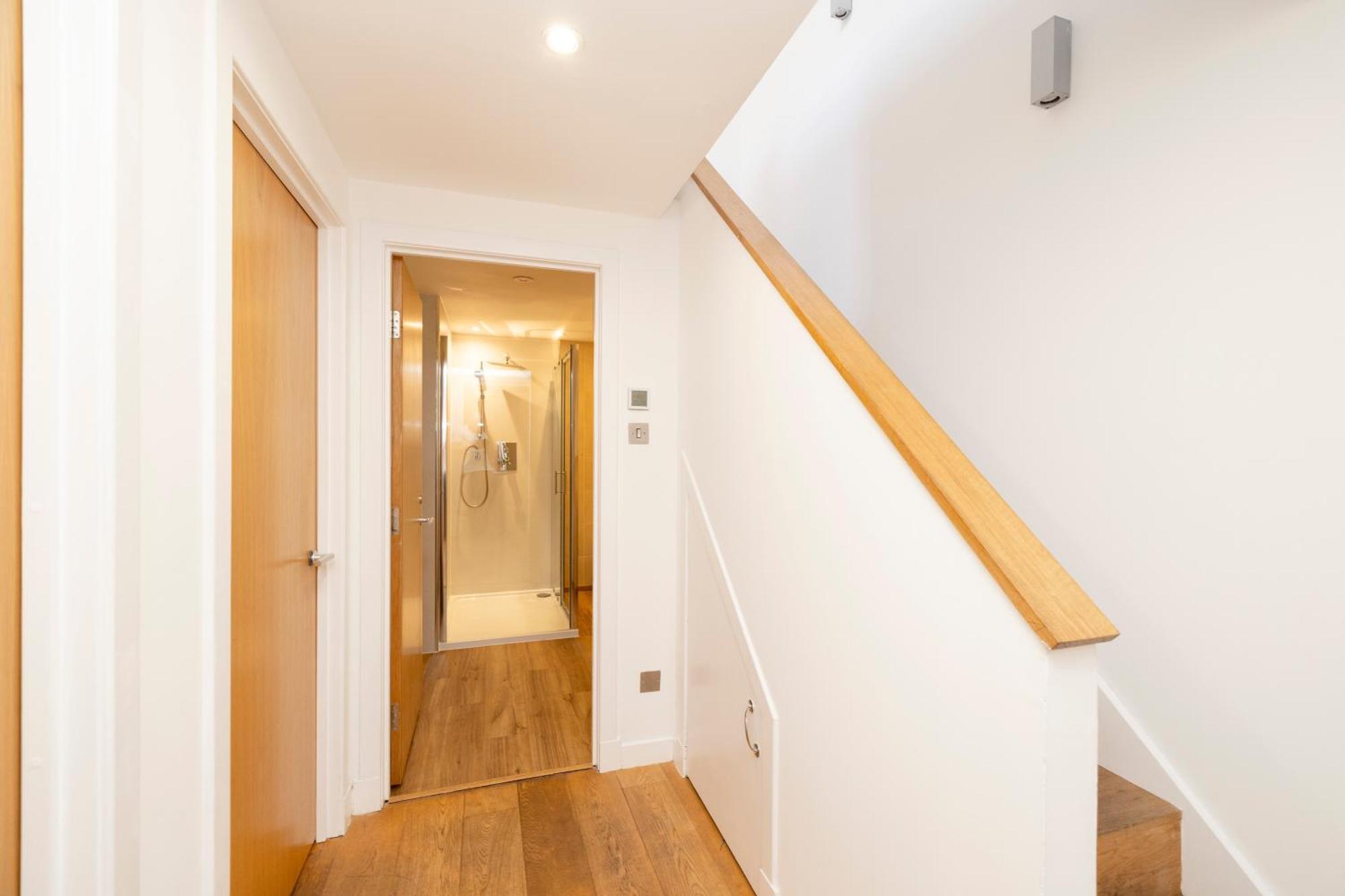Apartment Joivy Chic 2-br Flats Near Castle EDI