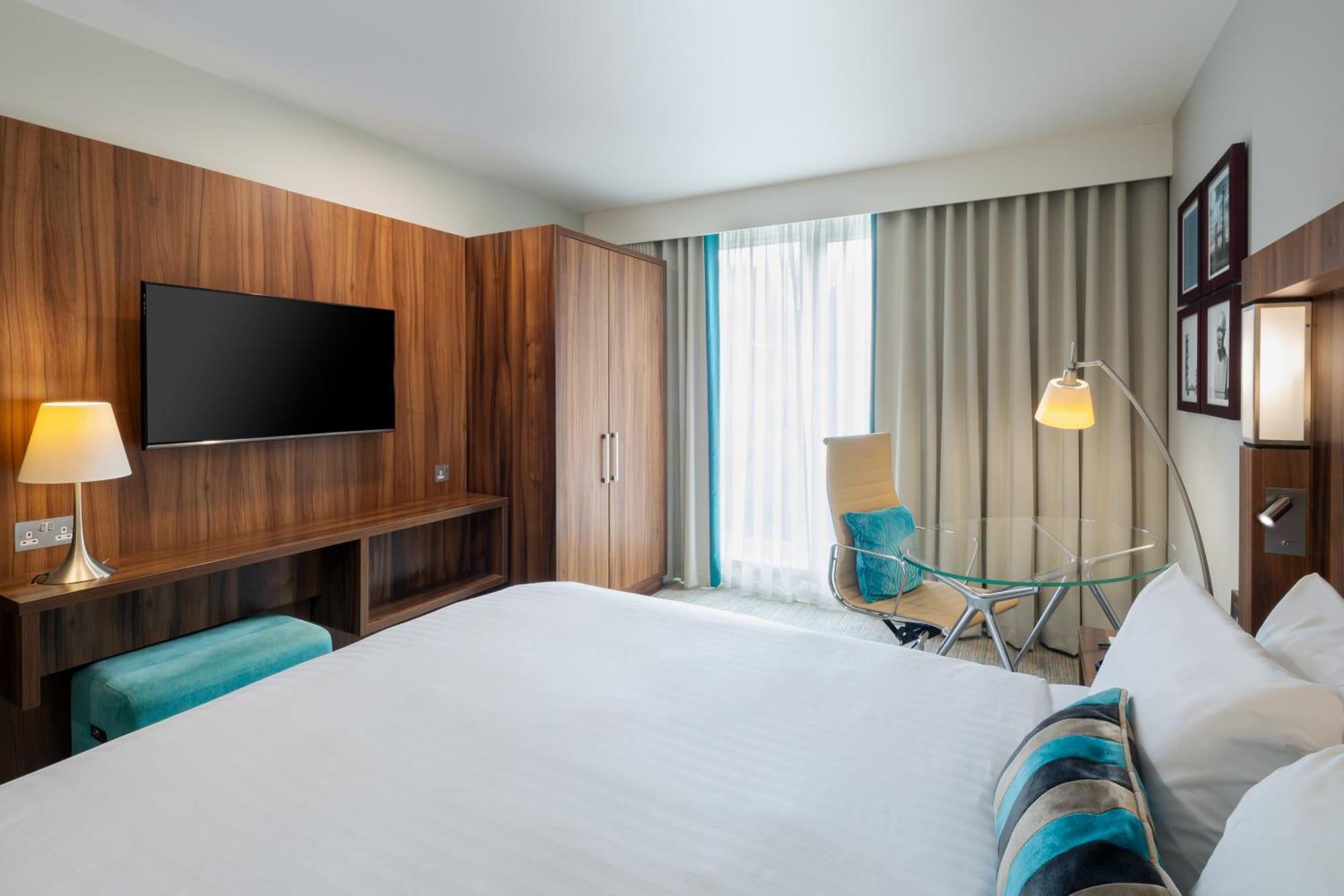 Courtyard By Marriott 4* Edinburgh