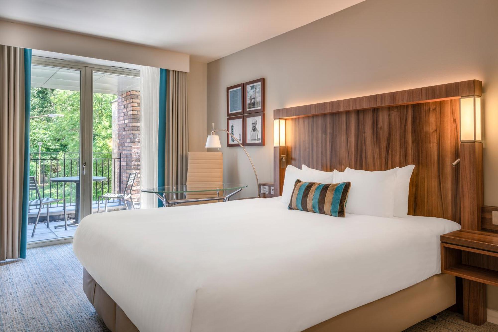 Courtyard By Marriott 4*