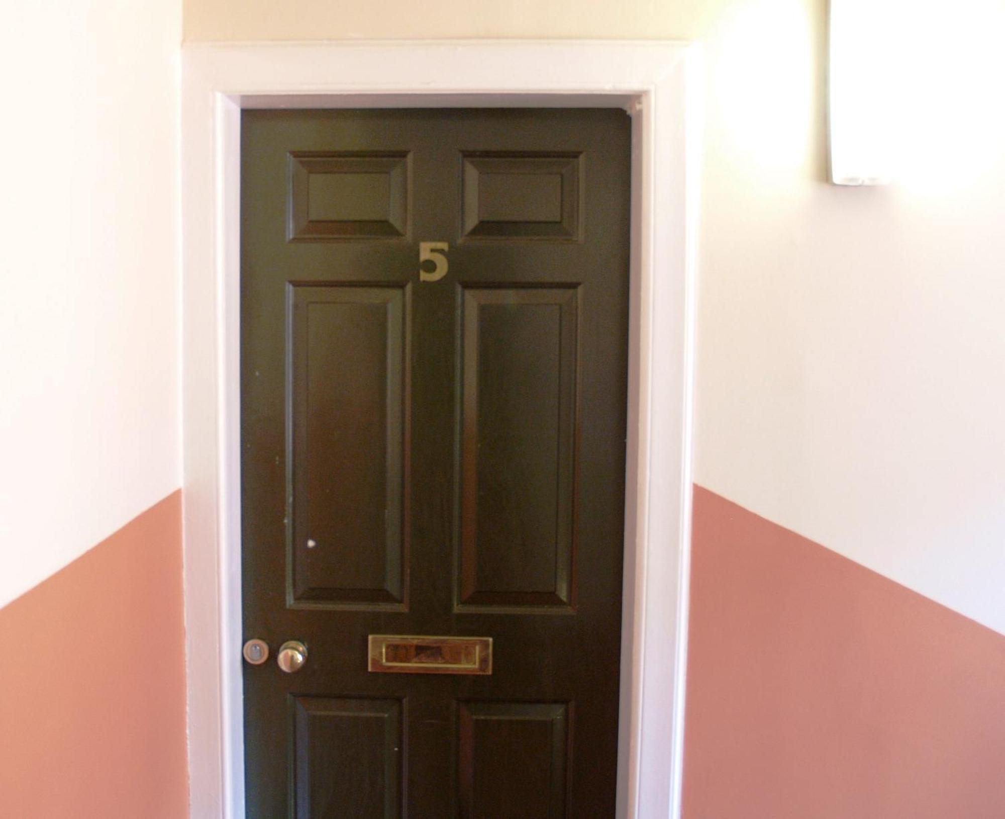 Niddry Street Apartment Edinburgh