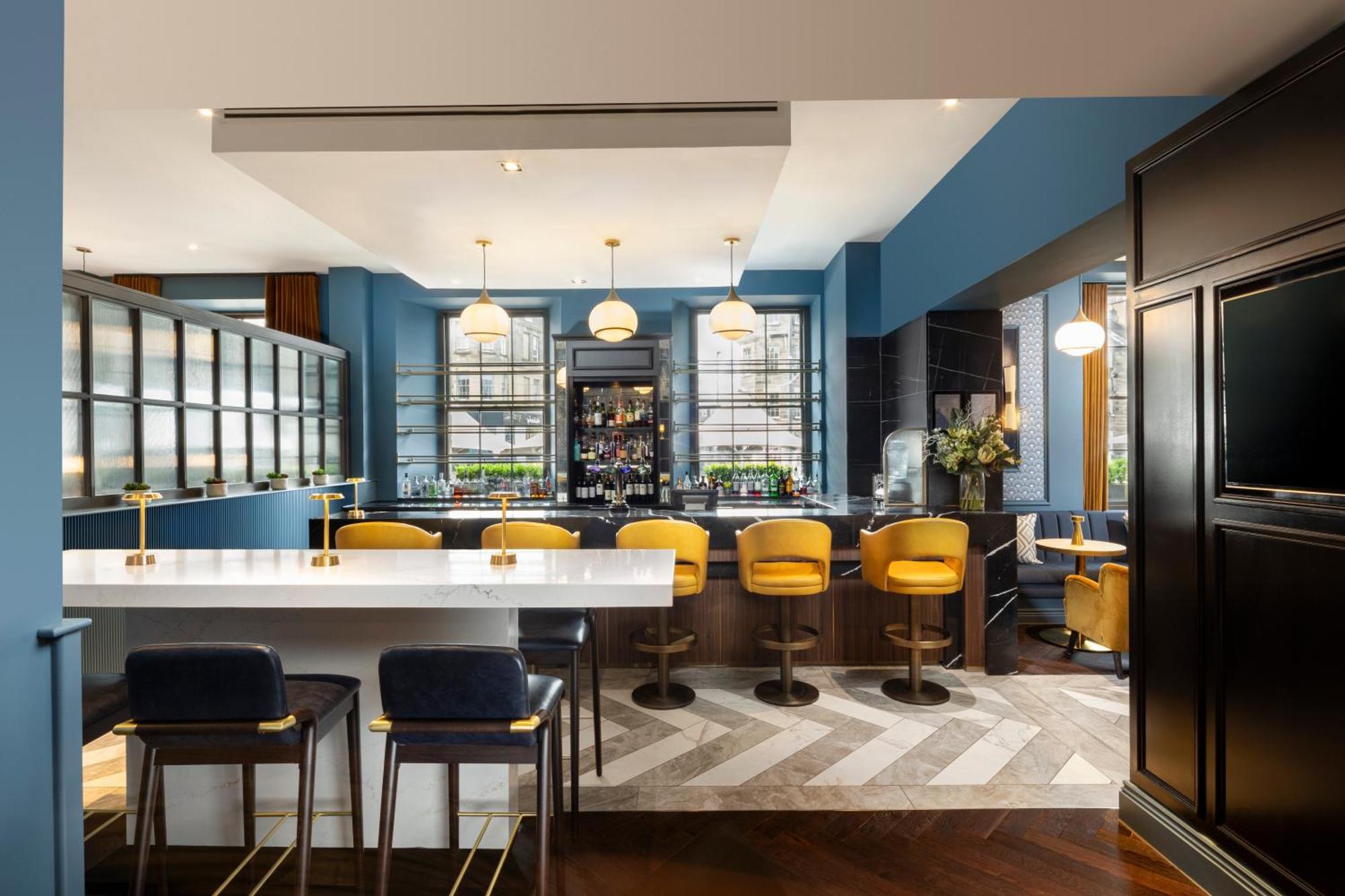 Hotel Courtyard By Marriott