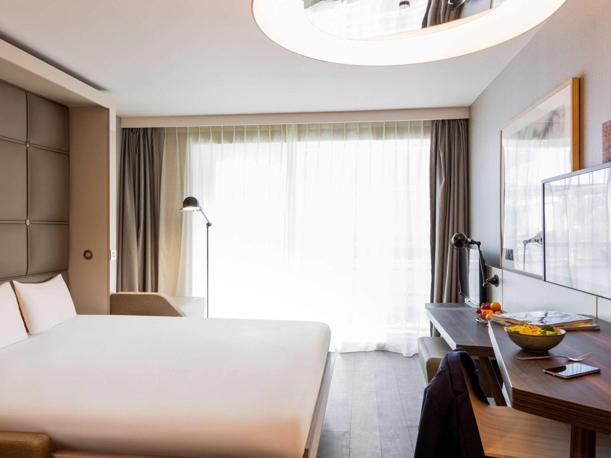 Adagio Royal Mile Aparthotel
