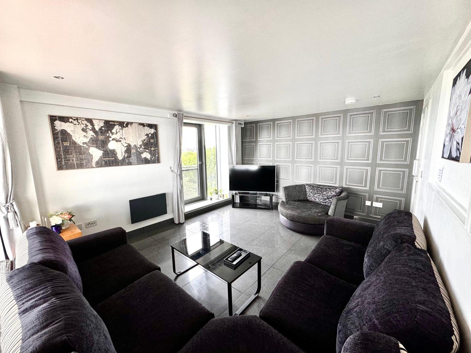 Apartment Ocean - 2 Bedroom EDI