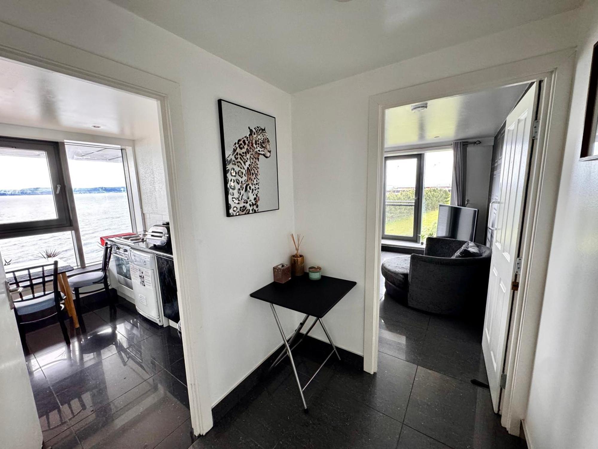 Apartment Ocean Park - Oceanfront - Free Parking And Fast Wifi Edinburgh