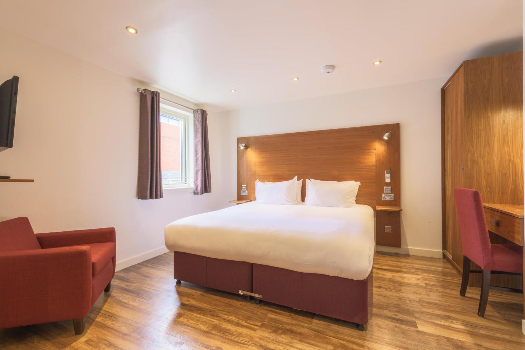 Aparthotel Holyrood Edinburgh