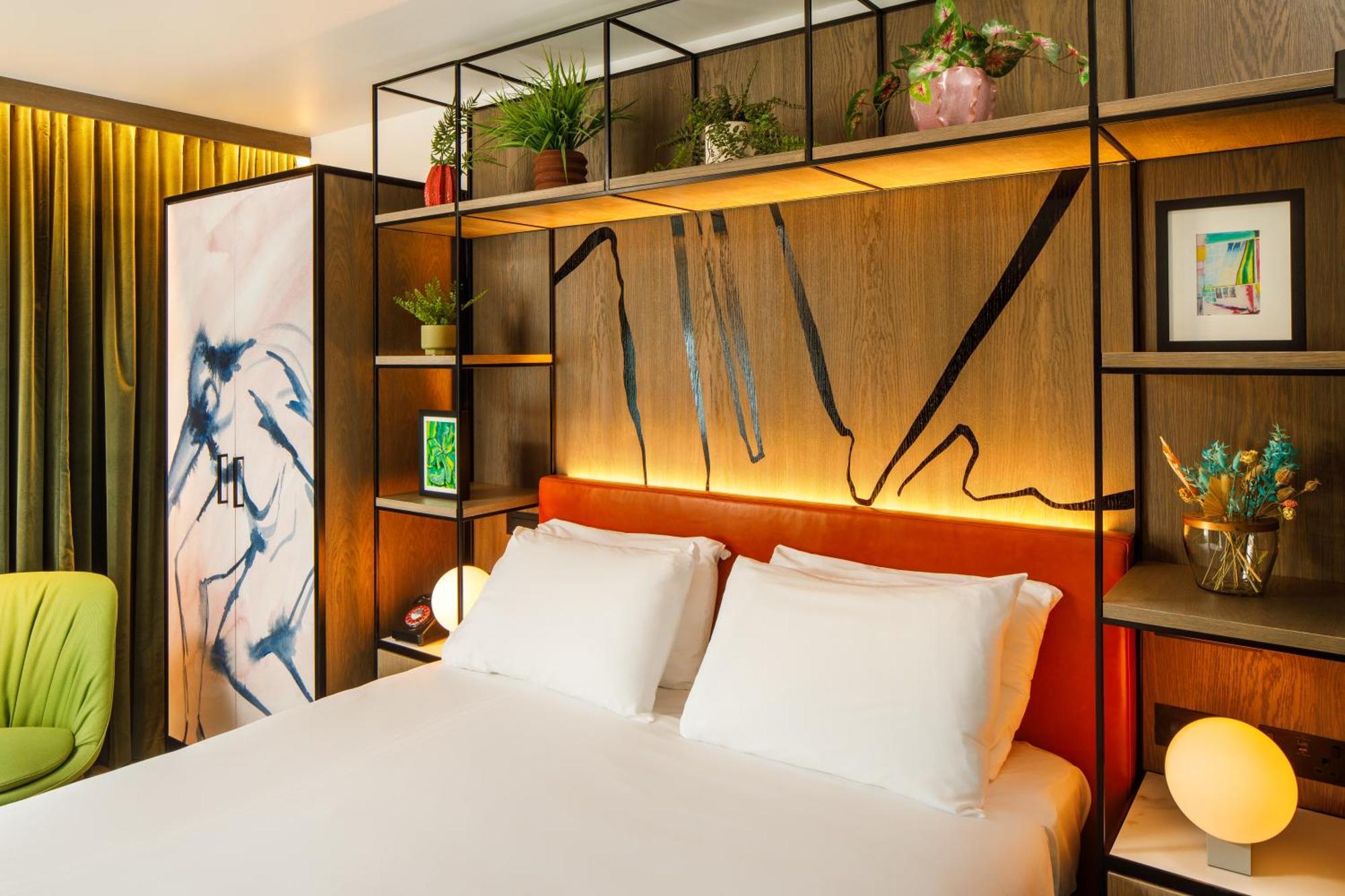 Ibis Styles St Andrew Square 3* Edinburgh