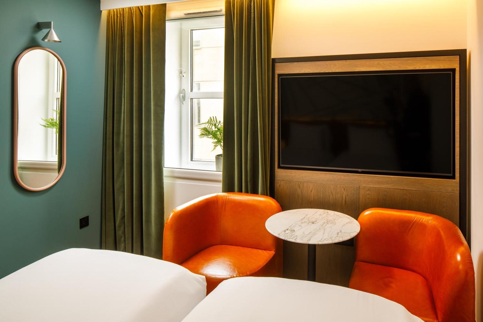 Hotel Ibis Styles St Andrew Square