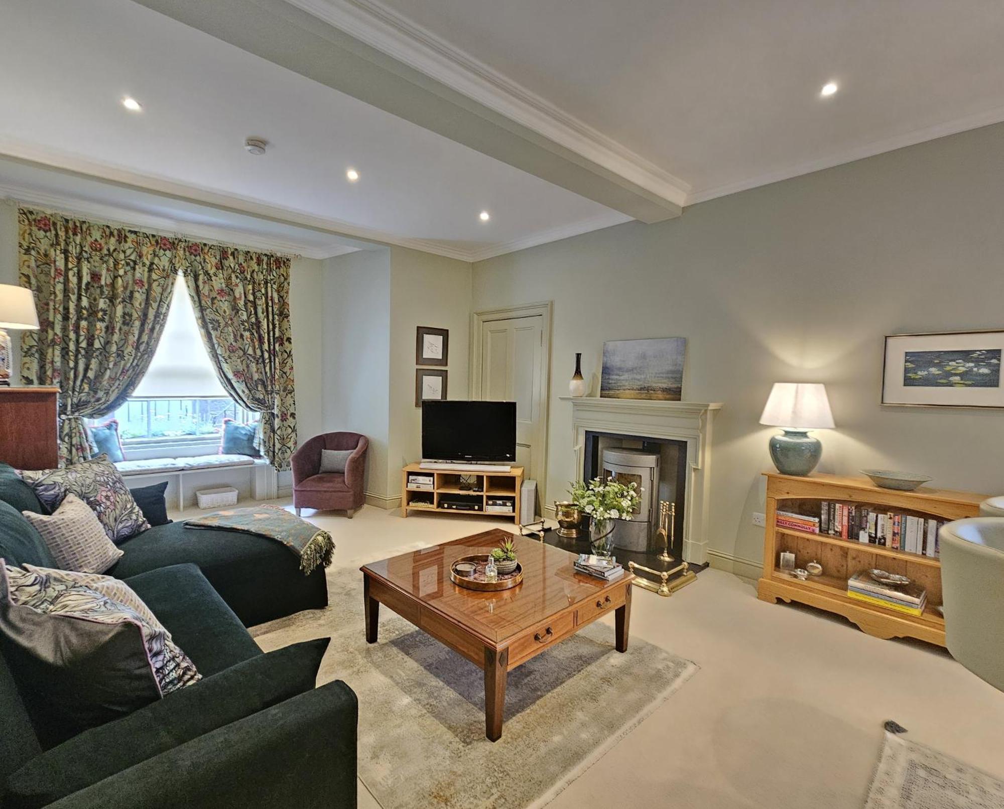 Elegant 1-bedroom *