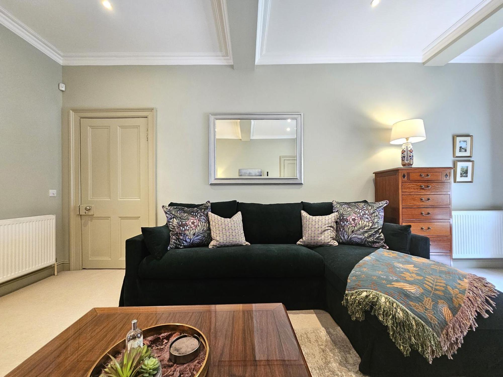 Apartment Elegant 1-bedroom Edinburgh