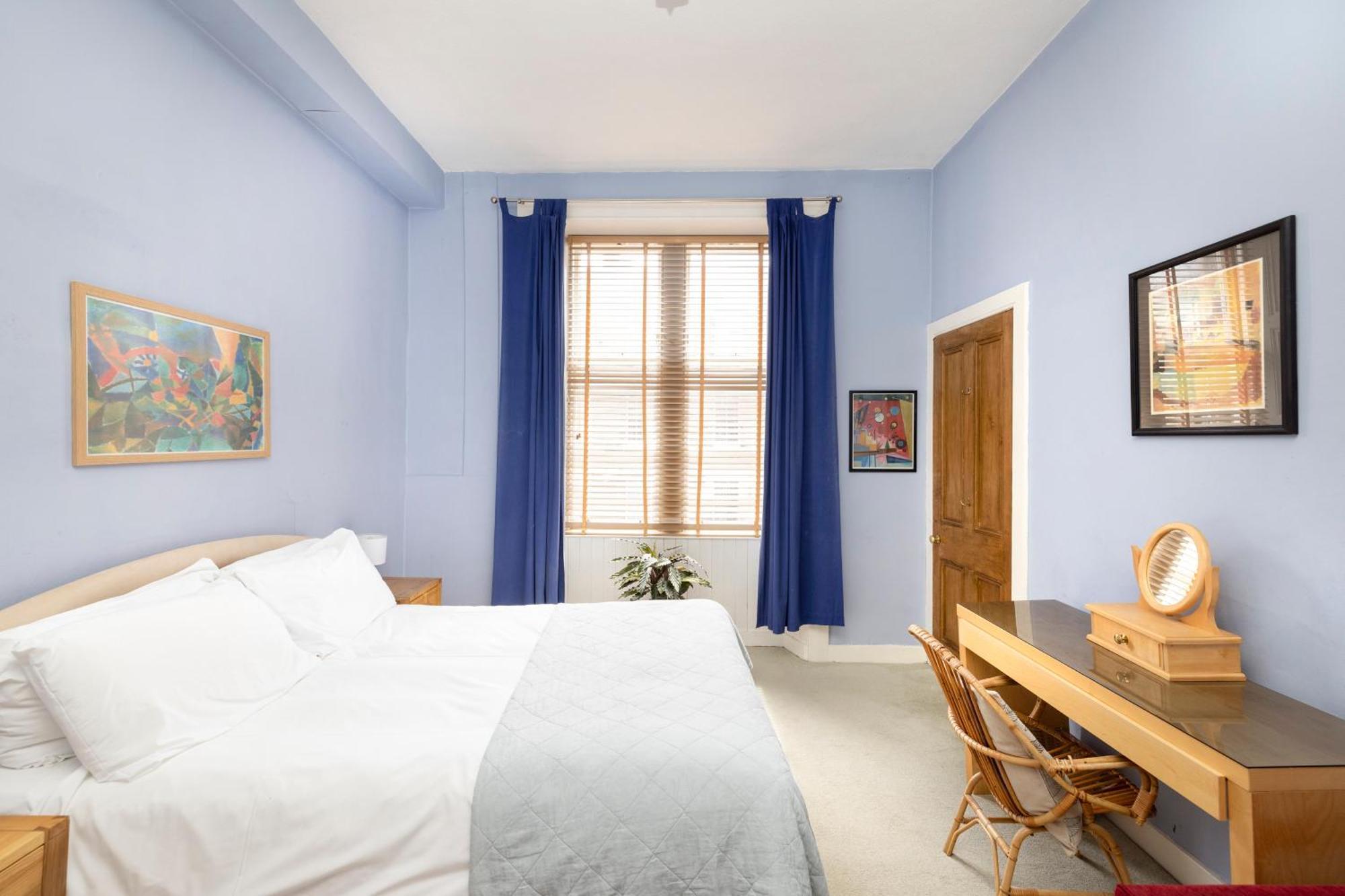 Charming 1-bedroom Getaway Apartment Edinburgh