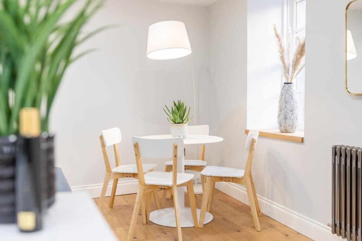 Ferienhaus Dragon - Yukina - 2 Bed Centre House With Garden EDI