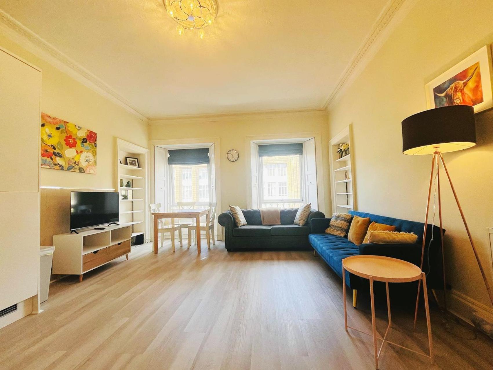 Apartment One Bedroom Behind Castle On The 3rd Floor