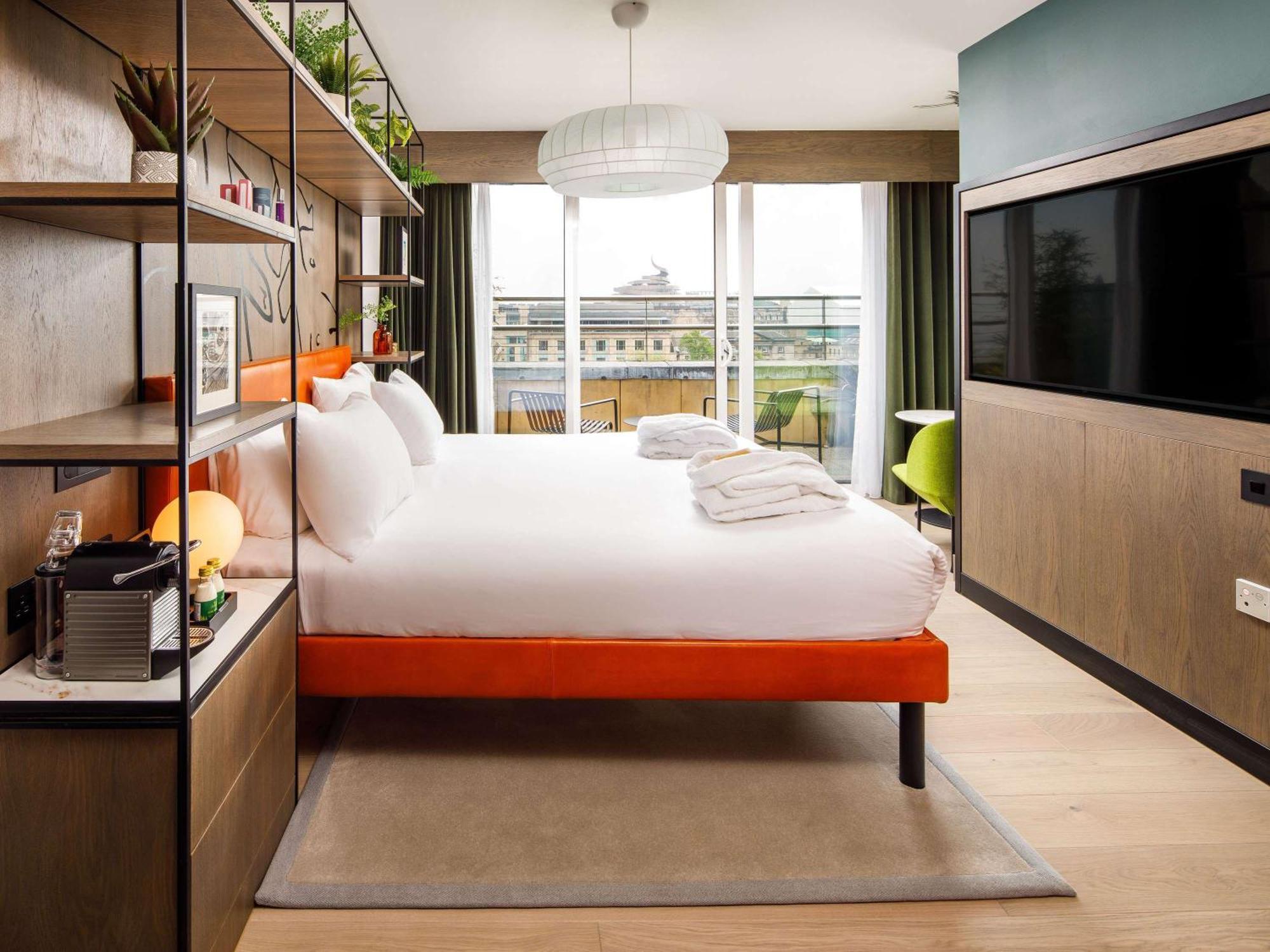Ibis Styles St Andrew Square Hotel