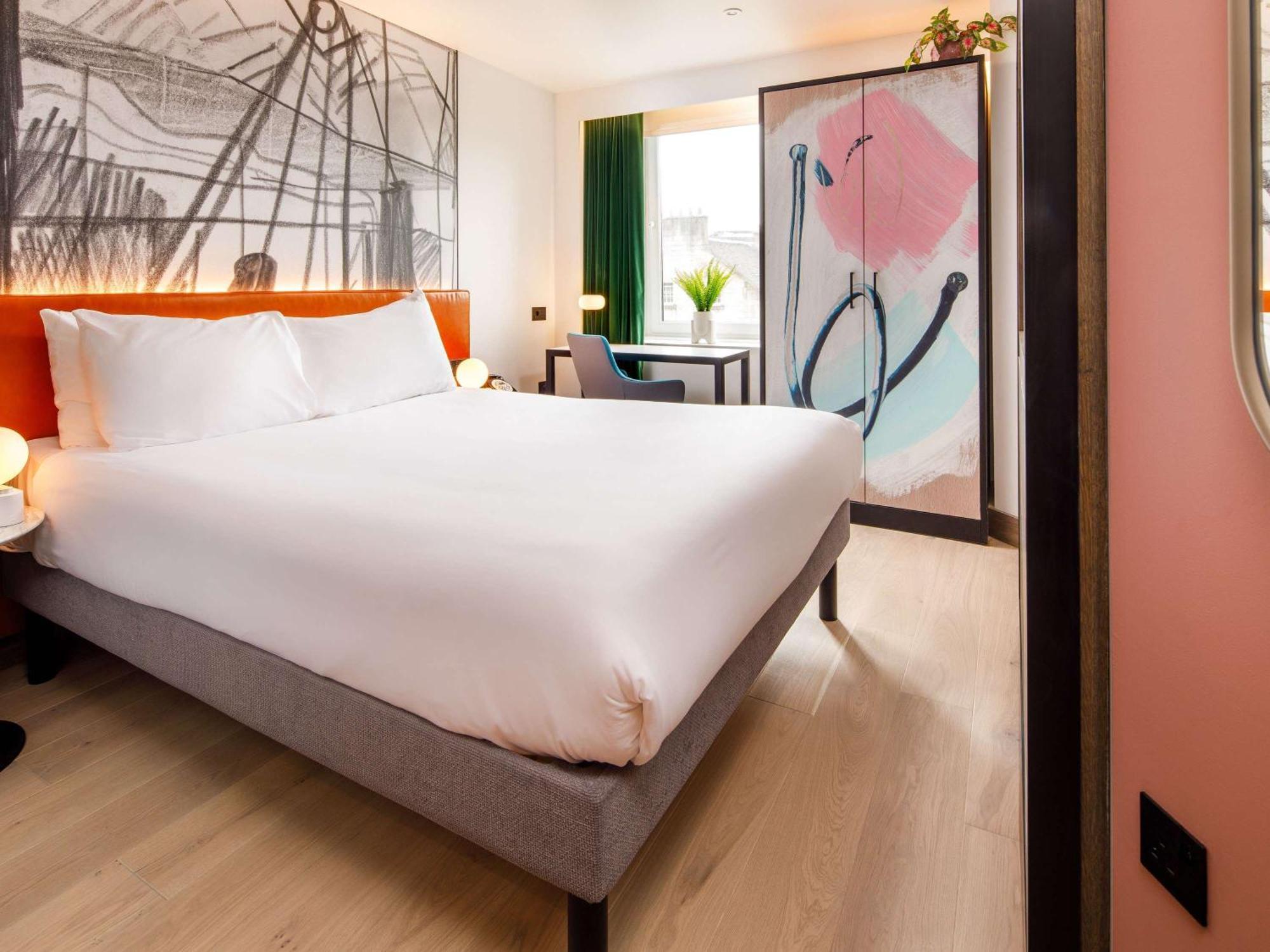 Ibis Styles St Andrew Square Edinburgh