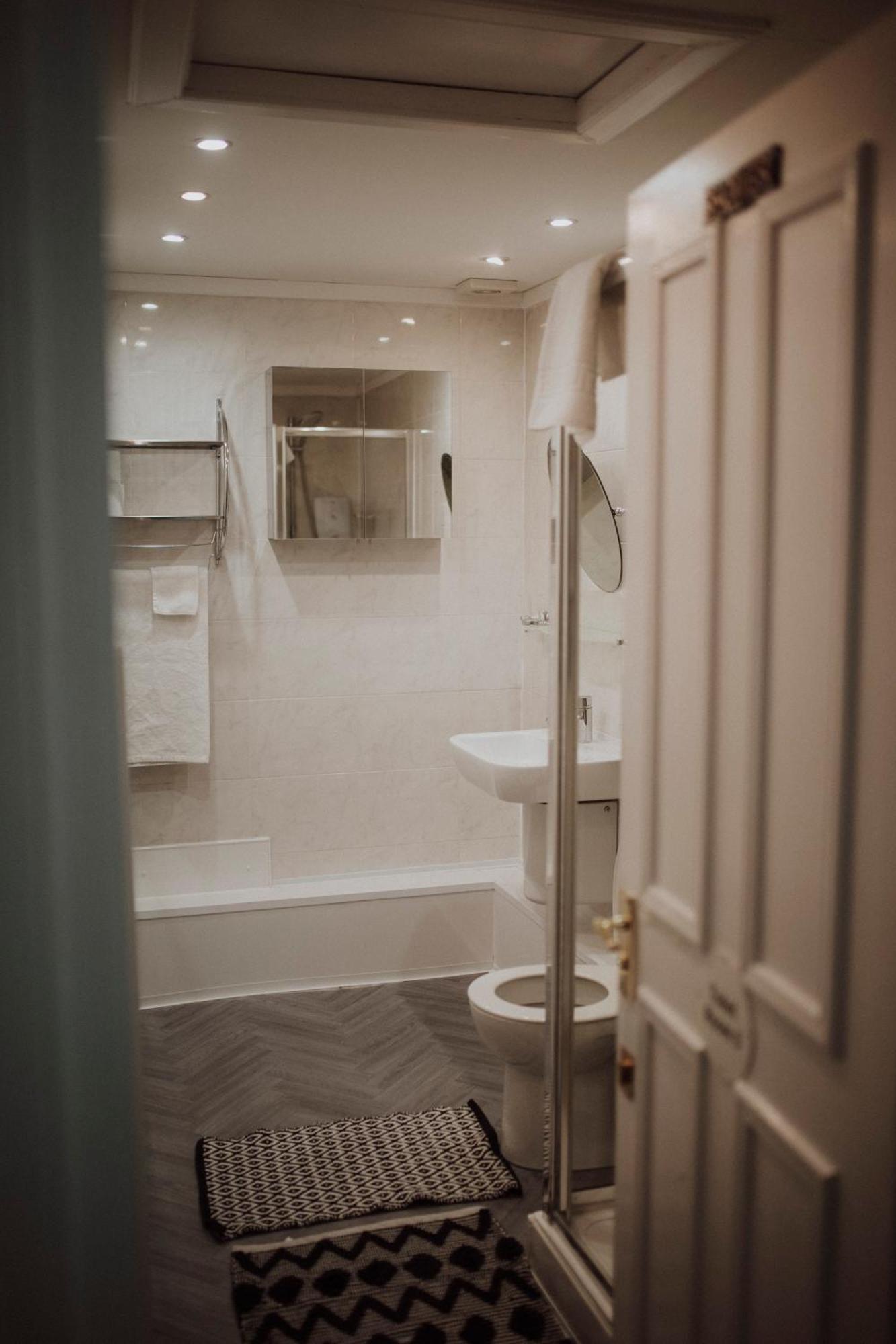 16 Pilrig Bed & Breakfast 3*