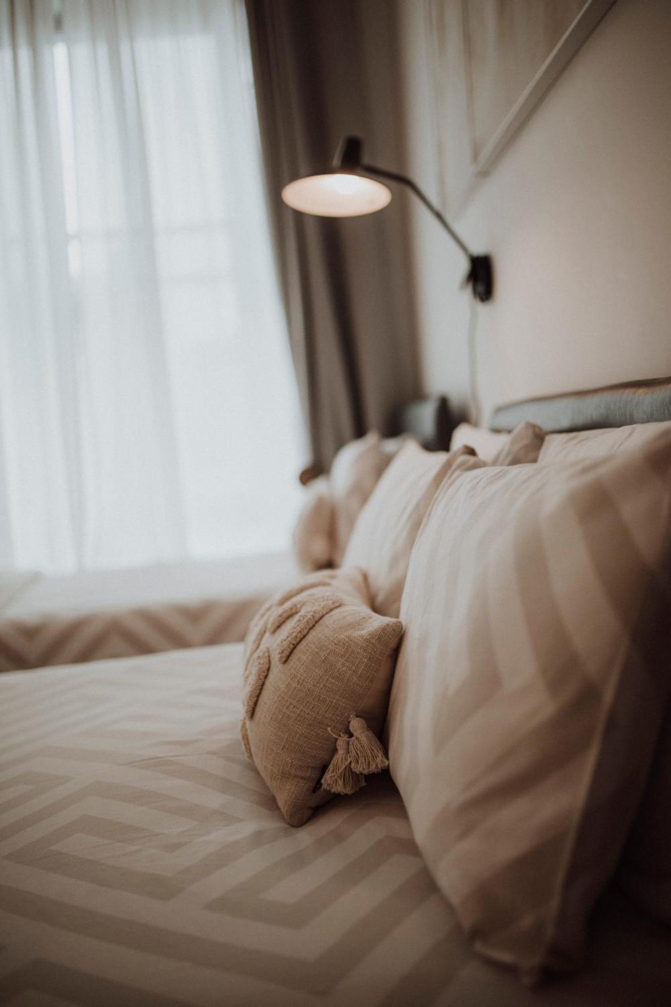 16 Pilrig Bed & Breakfast