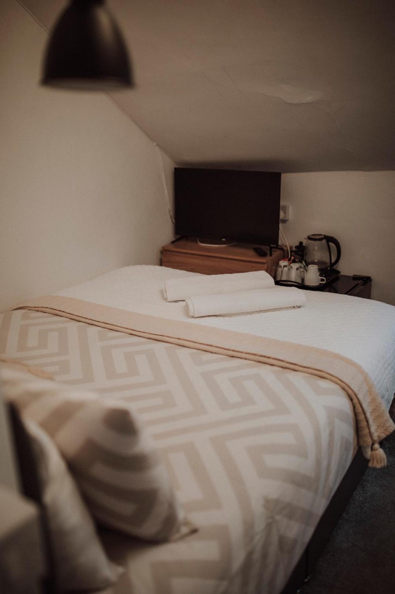 16 Pilrig Bed & Breakfast 3*