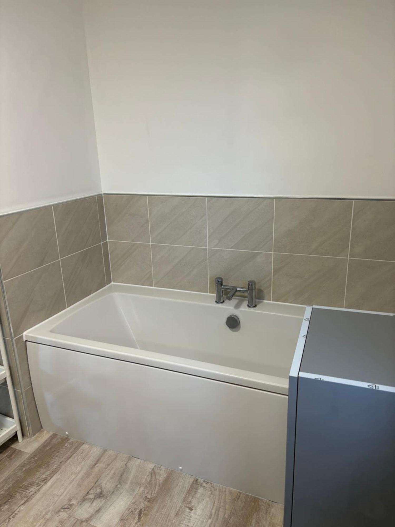 Two Bedrooms With 3 Double Beds 2 Bathrooms Homestay *