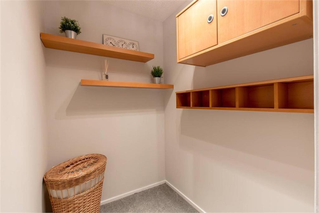 Lovely Ground Floor In Great Location At The Shore, * Edinburgh