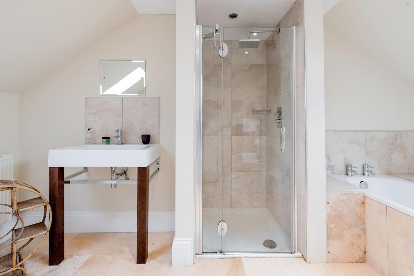 Super - Georgian Double Upper Flat With Castle Views In New Town Apartment *