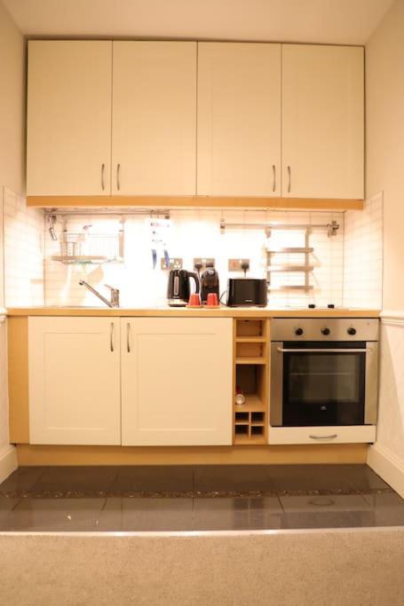 Stylish 1 Bed Flat On Royal Mile Oldtown# Apartment Edinburgh