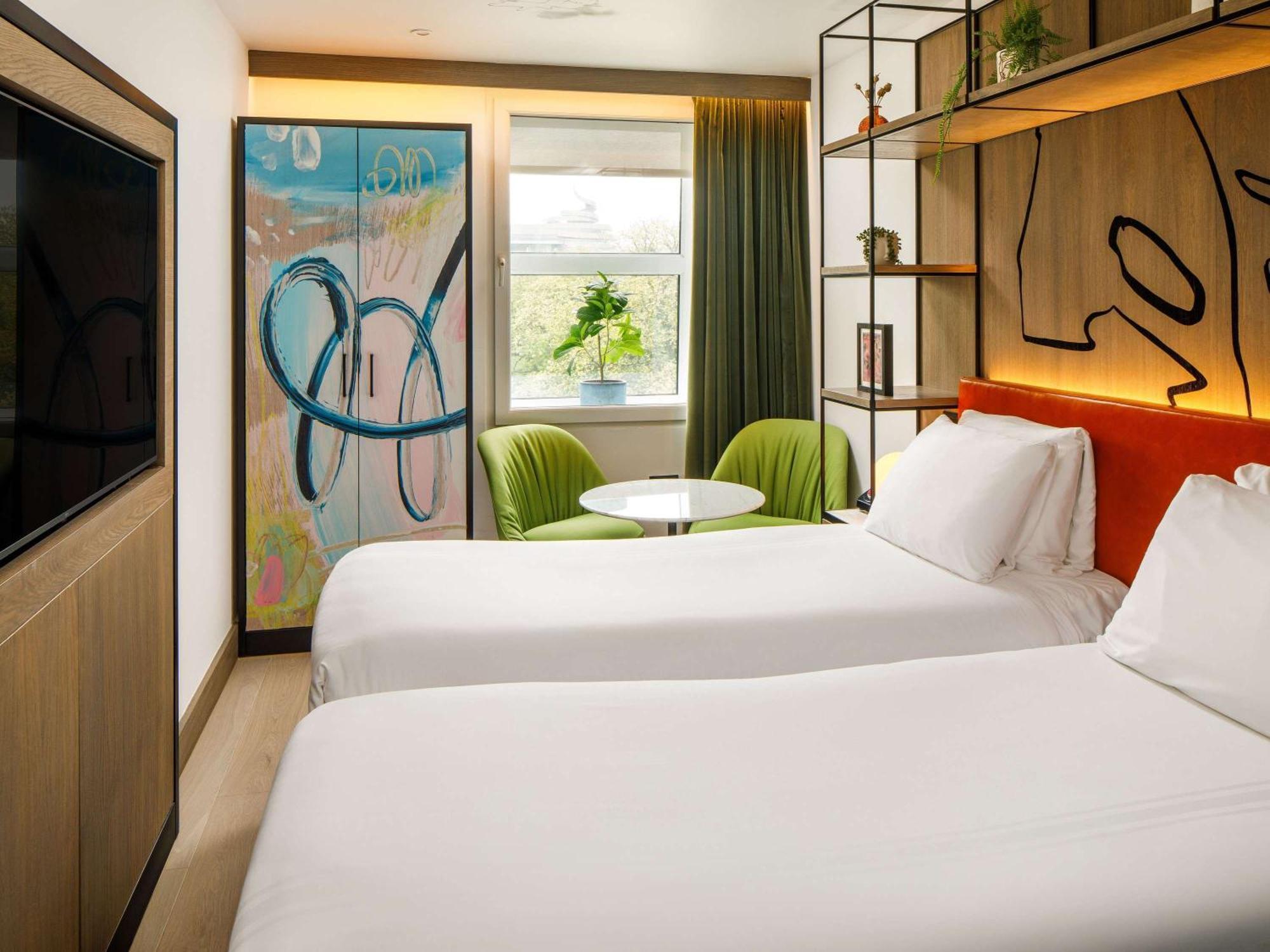 Ibis Styles St Andrew Square Hotel