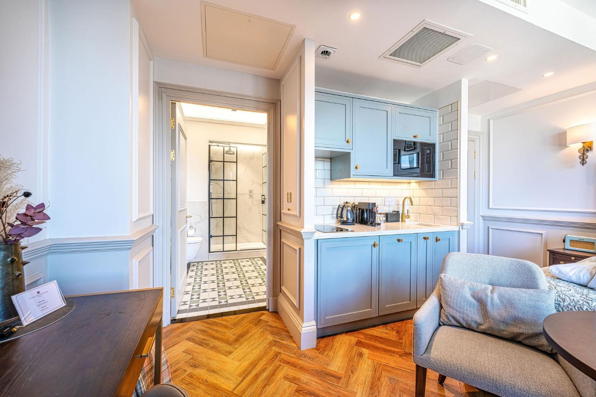 Righ Residences - George Street *