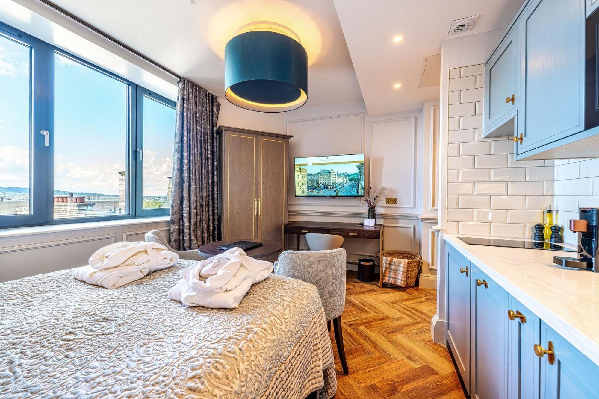 Righ Residences - George Street Aparthotel