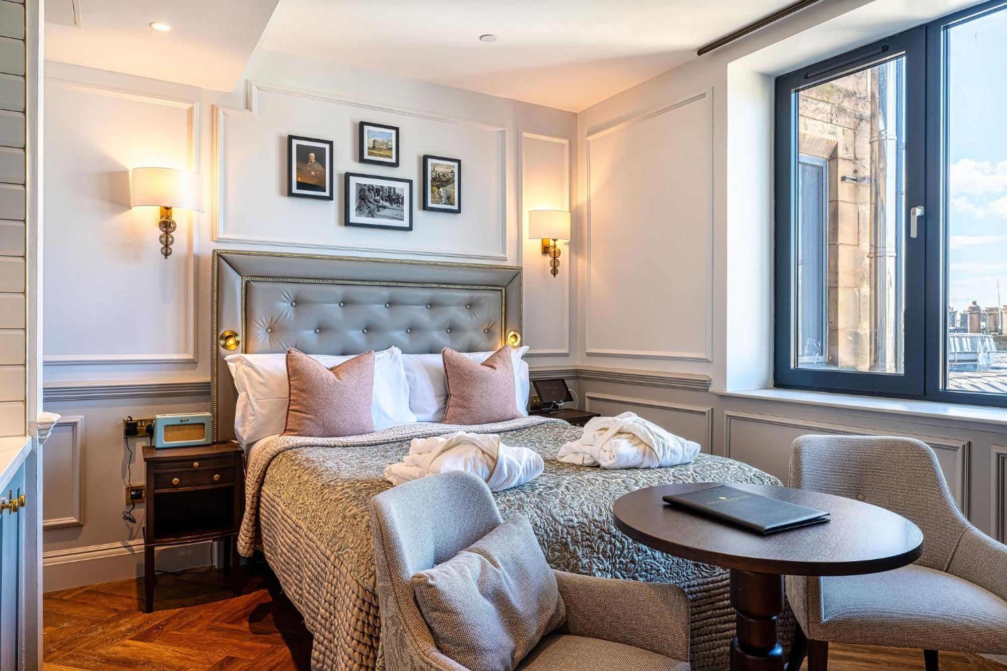 Righ Residences - George Street Aparthotel *