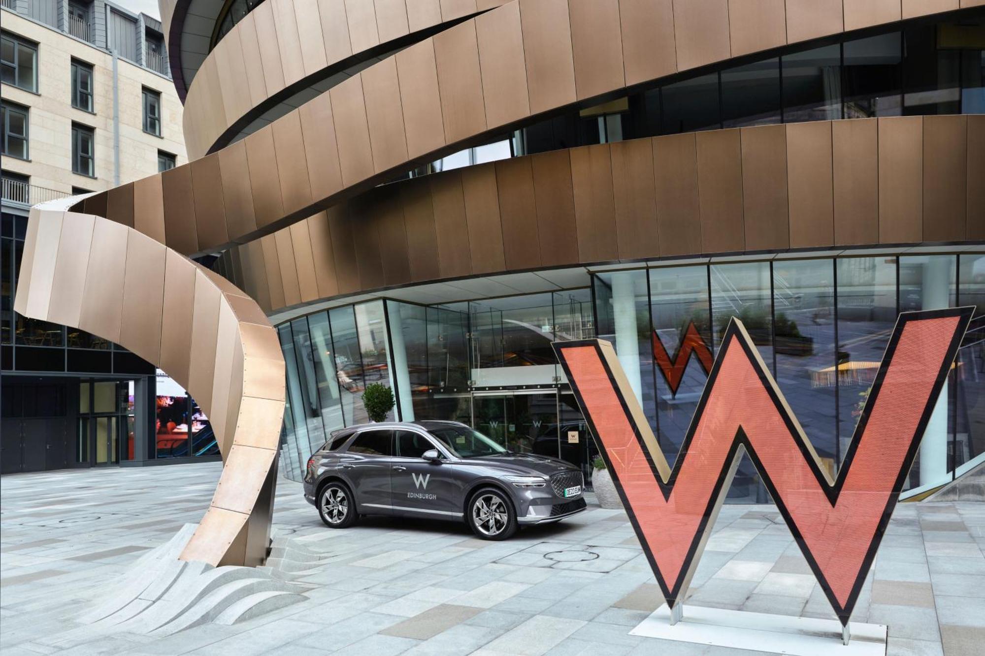 Hotel W 5*