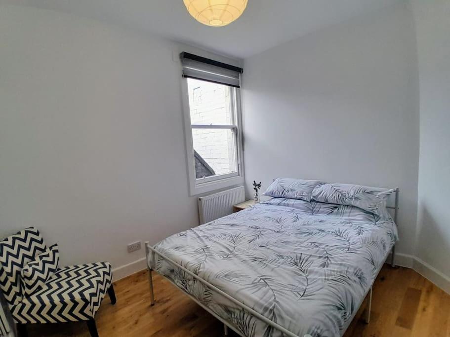Cosy 2 Bed Apartment